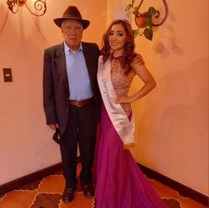 Meet your Posher, Estefany rashelle